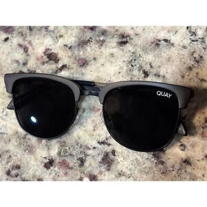 QUAY AUSTRALIA EVASIVE Sunglasses Pol 141 Black Metal Clubmaster Style